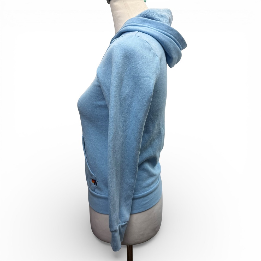 Top - Picture 4 of 7